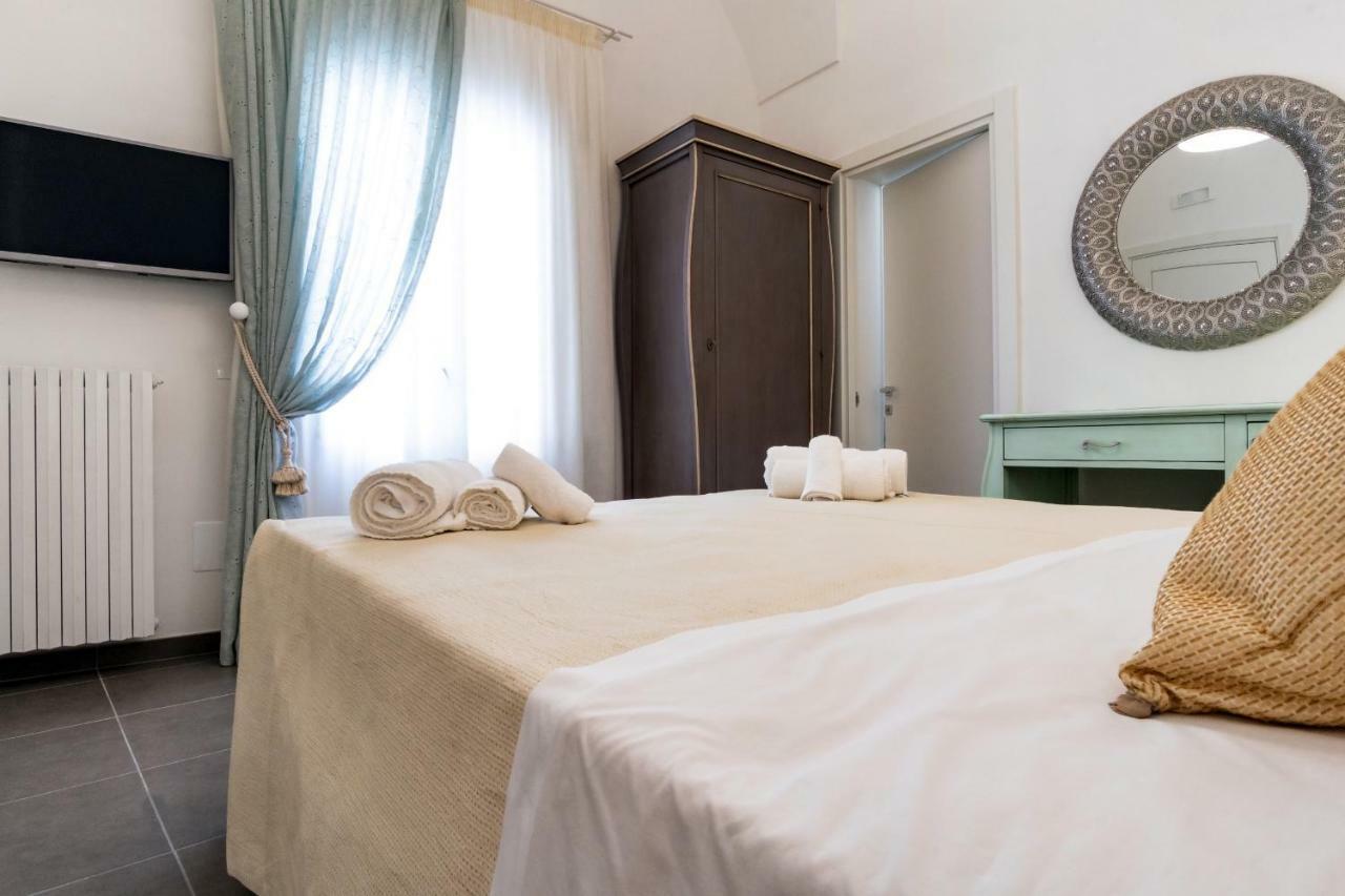 Le Stanze Del Duomo Bed & Breakfast Lecce Dış mekan fotoğraf